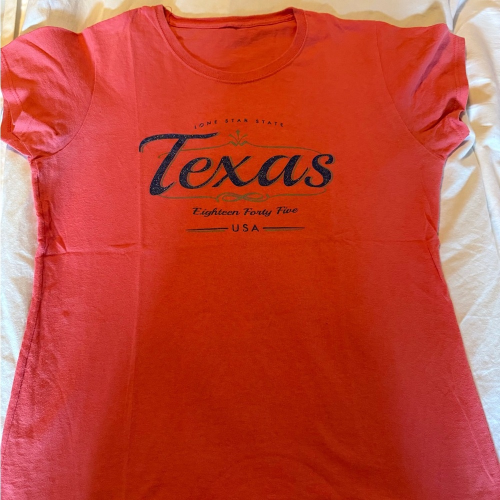 Red Texas Graphic Women's T-Shirt